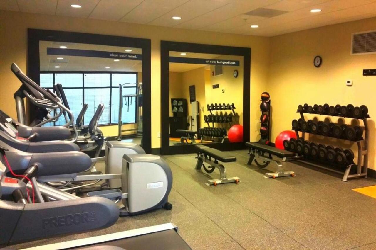 Hampton Inn & Suites Salinas Kültér fotó