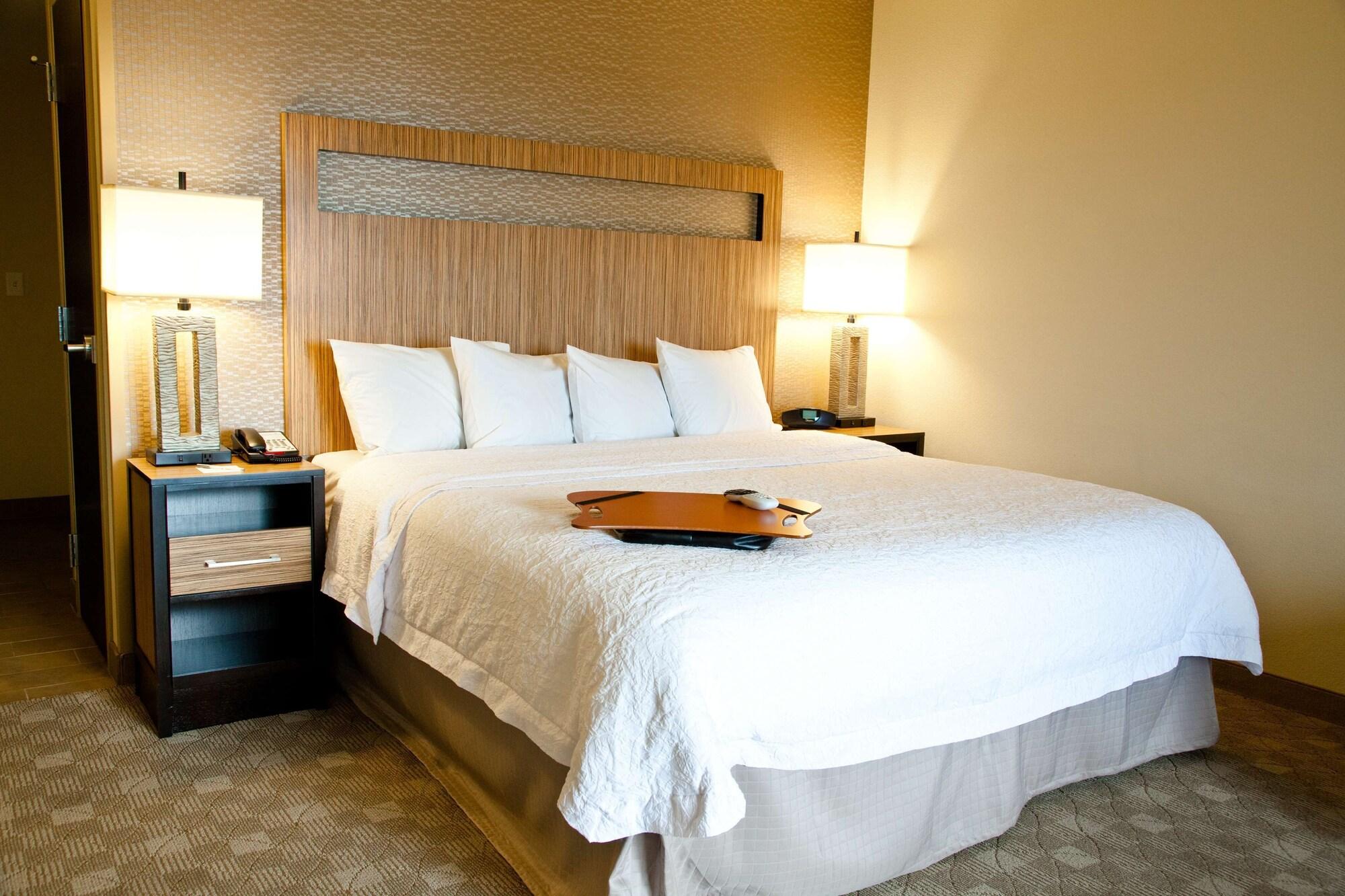 Hampton Inn & Suites Salinas Kültér fotó
