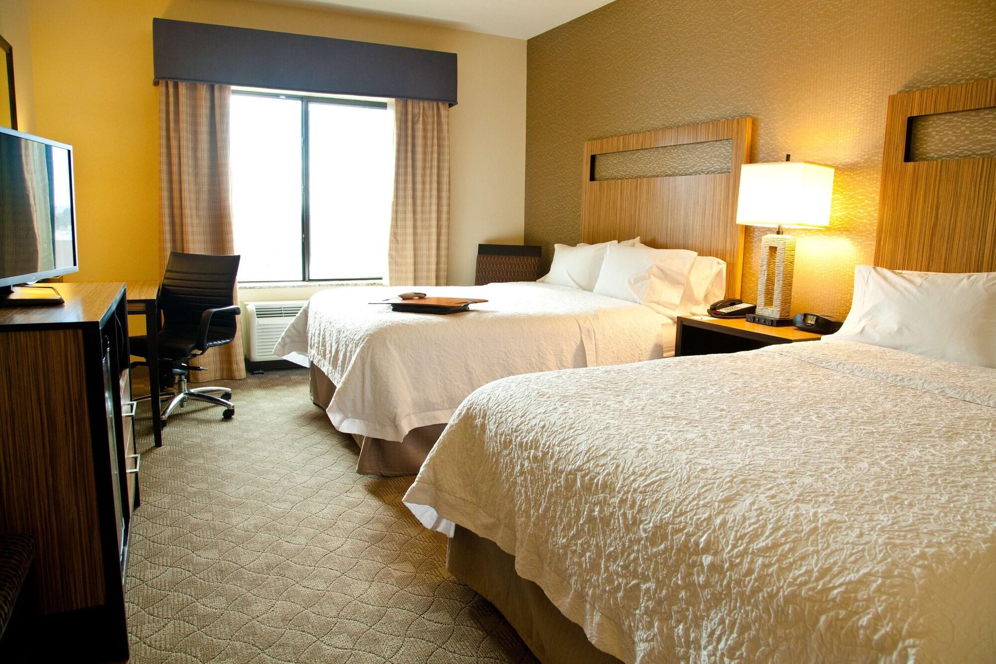 Hampton Inn & Suites Salinas Kültér fotó