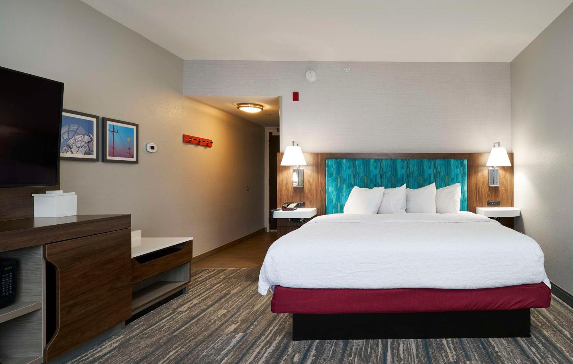 Hampton Inn & Suites Salinas Kültér fotó